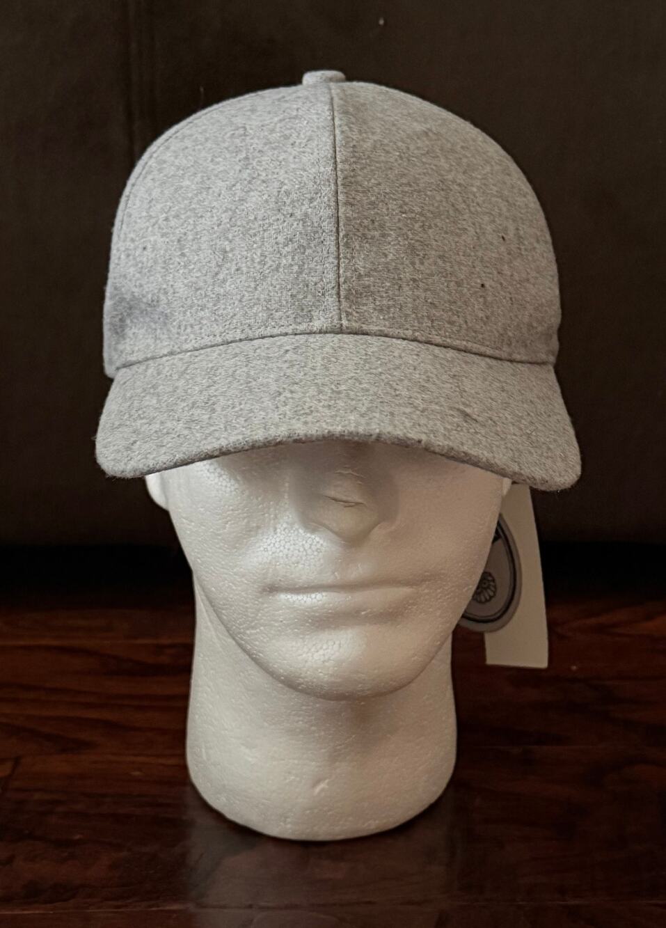 $150 NWT Saks Fifth Avenue Gray Wool Blend Adjustable Unisex Baseball Cap